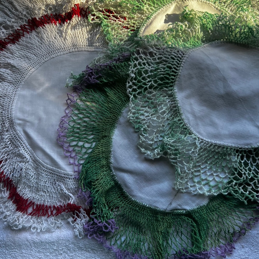 13in Vintage Handmade Crochet Linen Doilies Set of 4 Multi-Color Trim
